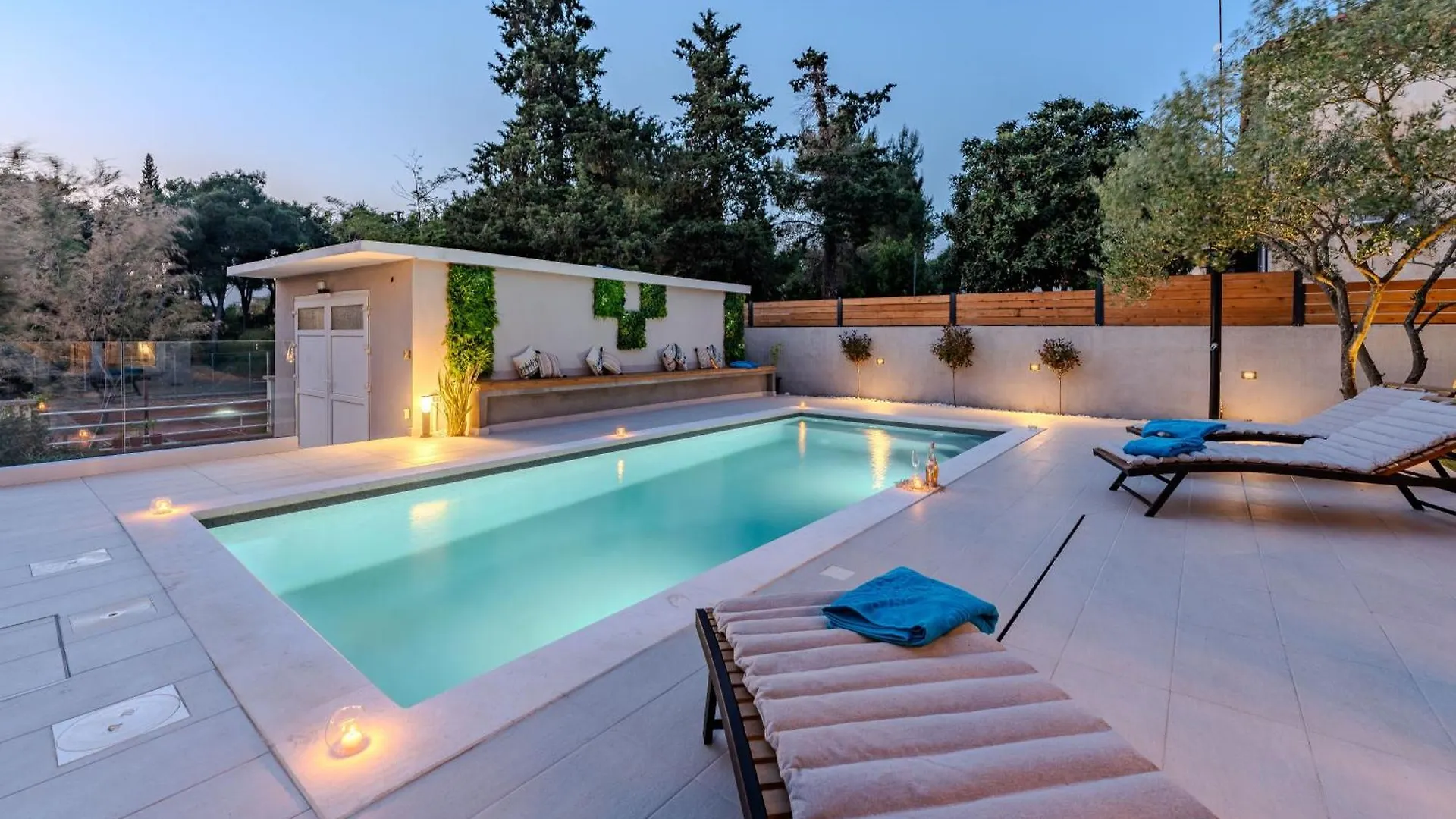 Villa B&D Zadar For The Complete Pleasure Of Vacation !Heated! Private Pool! Green Oasis In The Center Of Zadar, 100M From The Sea