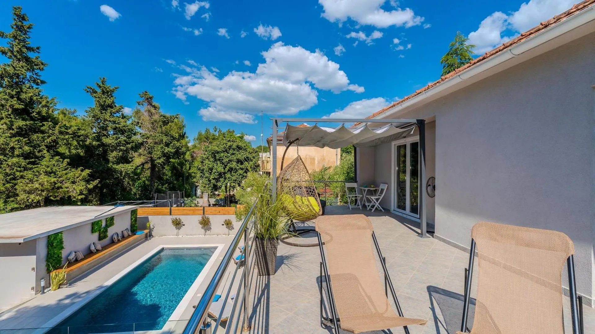 Villa B&D Zadar For The Complete Pleasure Of Vacation !Heated! Private Pool! Green Oasis In The Center Of Zadar, 100M From The Sea